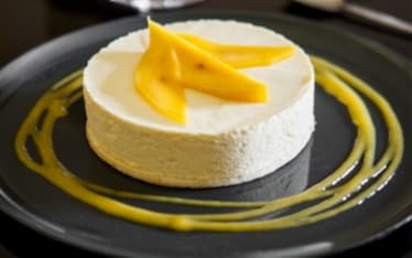 Bavarese al mango al profumo di zenzero