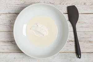 Preparazione Mousse allo yogurt e passion fruit - Fase 2