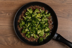Preparazione Pasta con broccoli e salsiccia - Fase 3