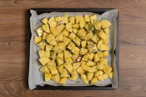 Preparazione Pollo e patate al forno - Fase 2