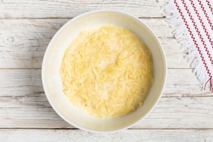 Preparazione Mini bundt cake alle mele  - Fase 1