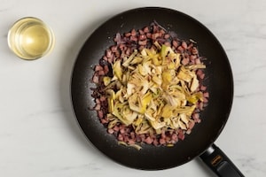 Preparazione Pasta con carciofi e pancetta - Fase 2