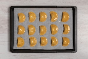Preparazione Ravioli dolci di Carnevale al forno - Fase 4