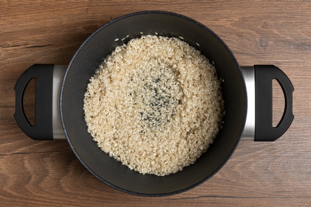 Preparazione Risotto alle mele e aceto balsamico  - Fase 2 Preparazione Risotto alle mele e aceto balsamico  - Fase 2