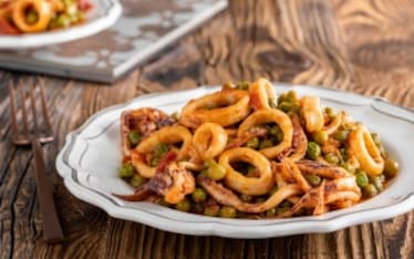 Calamari con piselli