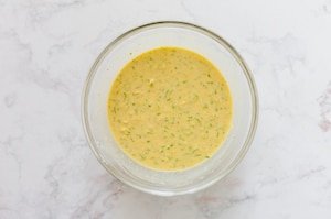 Preparazione Pancake salati alle zucchine - Fase 2