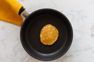 Preparazione Pancake salati alle zucchine - Fase 3