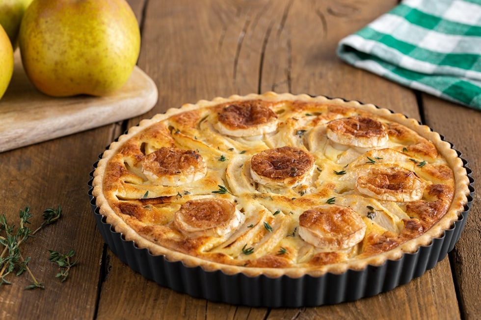 Quiche di mele, chèvre chaud e timo  ricetta