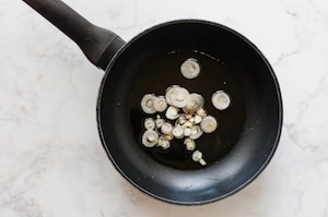 Preparazione Strudel di melanzane - Fase 3