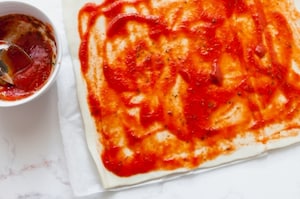 Preparazione Torta di rose di pizza - Fase 1
