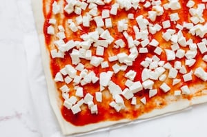 Preparazione Torta di rose di pizza - Fase 2