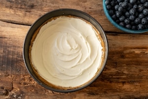 Preparazione Cheesecake tart con mirtilli - Fase 3