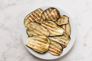 Preparazione Melanzane alla pizzaiola - Fase 2