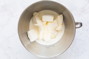 Preparazione Cheesecake alla frutta - Fase 2