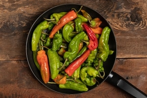 Preparazione Friggitelli in padella - Fase 2