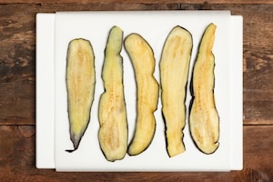Preparazione Rotolo di melanzane al forno - Fase 1