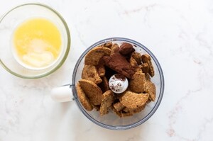 Preparazione Zebra cheesecake - Fase 1