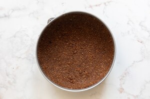 Preparazione Zebra cheesecake - Fase 1