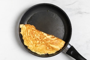 Preparazione Omelette farcita - Fase 3