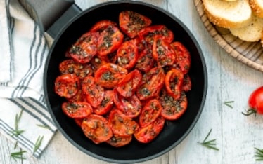Pomodorini saporiti in padella