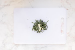 Preparazione Pomodorini saporiti in padella - Fase 1