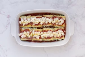 Preparazione Rotolini di lasagna al forno - Fase 4