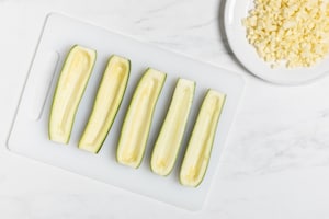 Preparazione Zucchine ripiene vegetariane - Fase 1