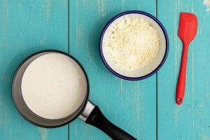 Preparazione Frutti di bosco ghiacciati con salsa di cioccolato bianco - Fase 2