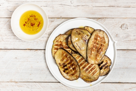 Preparazione Melanzane grigliate - Fase 3 Preparazione Melanzane grigliate - Fase 3