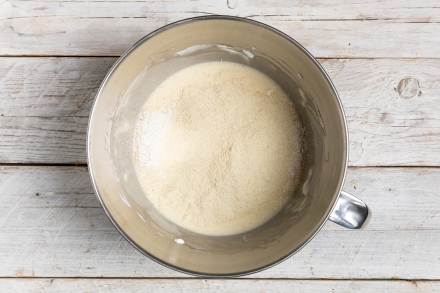 Preparazione Banana bread al cioccolato - Fase 2 Preparazione Banana bread al cioccolato - Fase 2