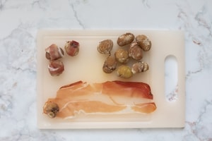 Preparazione Bocconcini di castagne, speck e salvia - Fase 2
