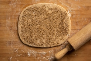 Preparazione Crackers al sesamo con lievito madre - Fase 2