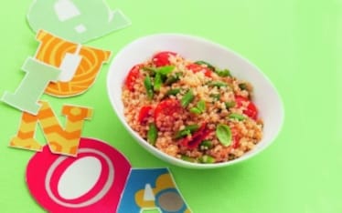 Insalata di quinoa con pomodorini e fagiolini al basilico