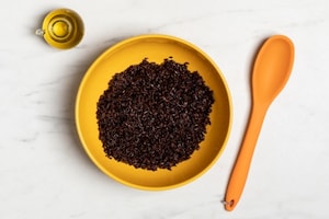 Preparazione Riso venere con fantasmini - Fase 2