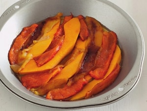 Preparazione Tatin di zucca e peperoni allo zenzero - Fase 1