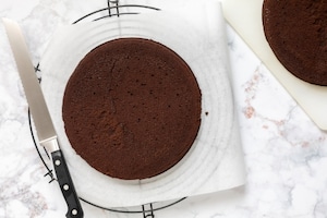 Preparazione Torta Kinder Delice - Fase 3