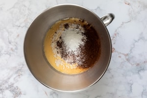 Preparazione Torta Kinder Delice - Fase 2