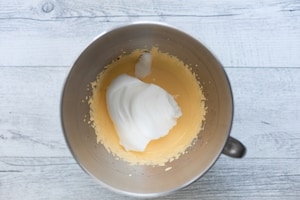 Preparazione Bûche de Noël ai marrons glacés e cioccolato - Fase 1