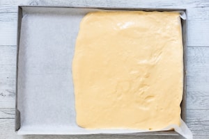 Preparazione Bûche de Noël ai marrons glacés e cioccolato - Fase 2