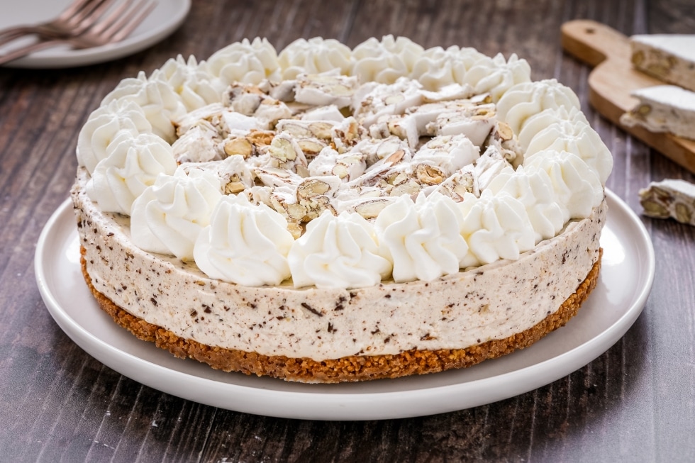 Cheesecake al torrone ricetta