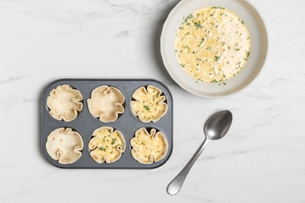 Preparazione Frittatine nelle tortillas - Fase 3 Preparazione Frittatine nelle tortillas - Fase 3