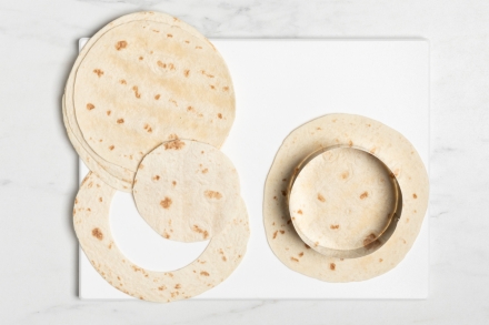 Preparazione Frittatine nelle tortillas - Fase 2 Preparazione Frittatine nelle tortillas - Fase 2