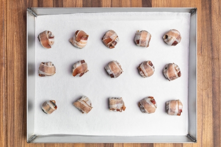 Preparazione Antipasto in 10 minuti con prugne e roquefort - Fase 2 Preparazione Antipasto in 10 minuti con prugne e roquefort - Fase 2