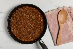 Preparazione Bignè con cubetti di zampone e crema di lenticchie - Fase 1