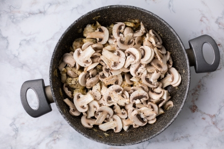 Preparazione Chicken pie - Fase 2 Preparazione Chicken pie - Fase 2