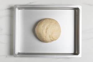 Preparazione Ghirlanda di pane al cotechino - Fase 1