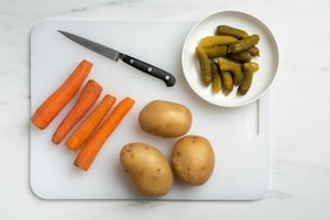 Preparazione Insalata russa con salsa tonnata - Fase 1