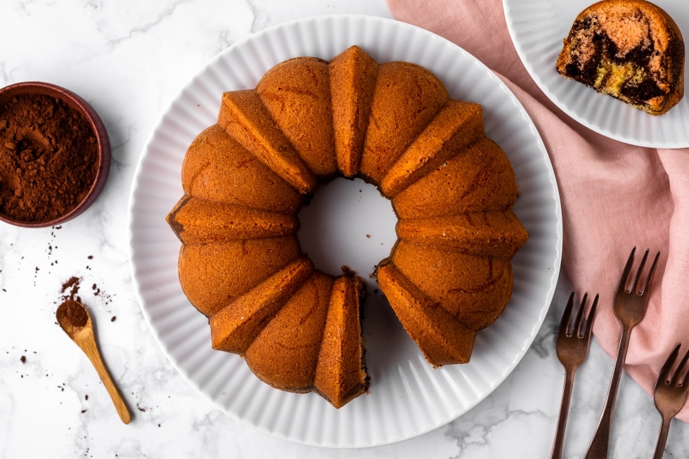 Neapolitan bundt cake ricetta