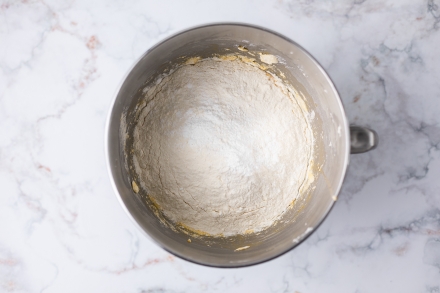 Preparazione Neapolitan bundt cake - Fase 2 Preparazione Neapolitan bundt cake - Fase 2