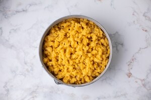 Preparazione Sbrisolona di mele - Fase 4